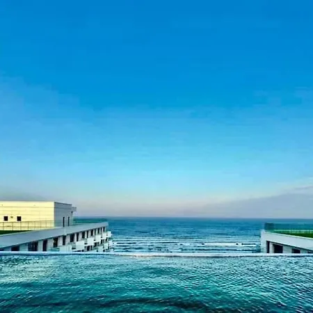 Infinity Premium - Pool & Private Parking Appartamento *
