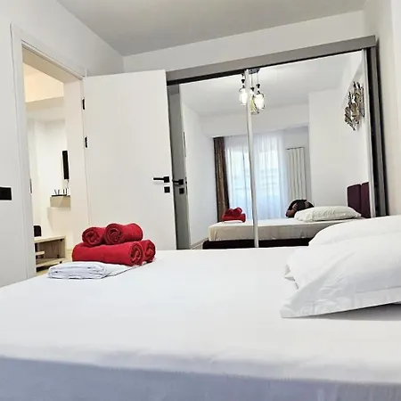 Appartamento Infinity Premium - Pool & Private Parking