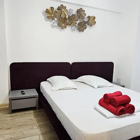 Infinity Premium - Pool & Private Parking Appartamento *