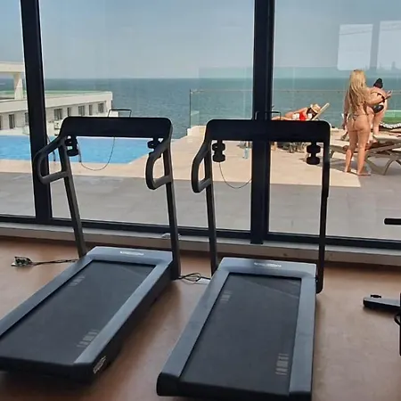 Infinity Premium - Pool & Private Parking Appartamento